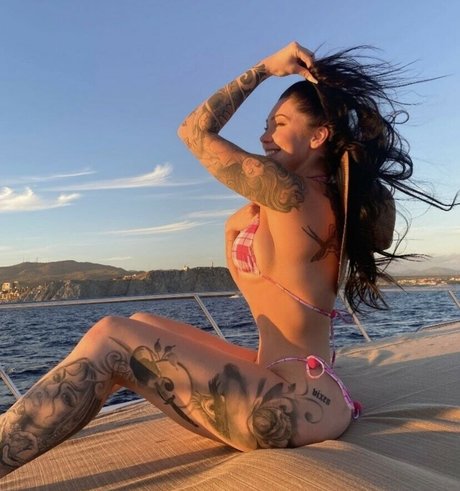 Youcancallmewenny kostenlose nacktheit foto