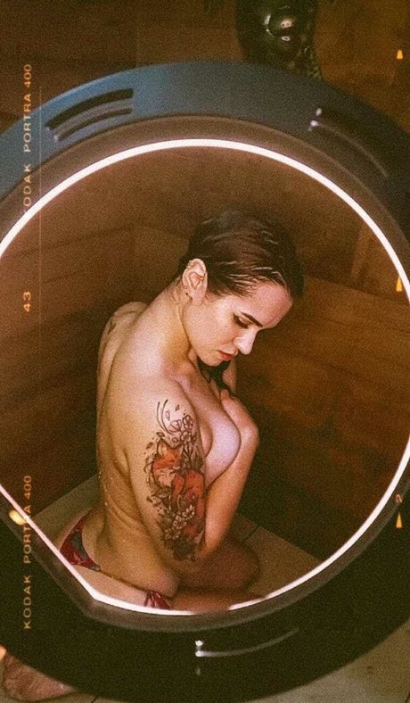 Gabby Moon perfekte porno foto