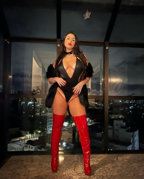 Leticia Beppler xxx exklusive galerien