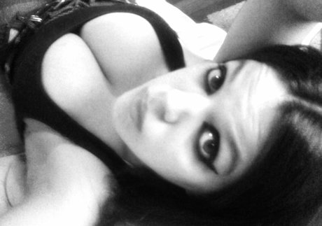 Sabrina Miqueletti porno akt galerien