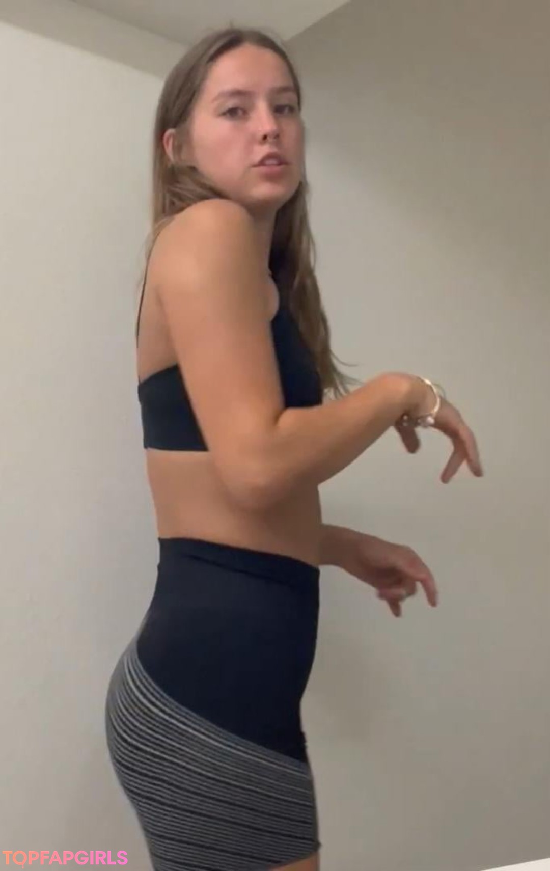 Peyton Coffee hd akt bilder