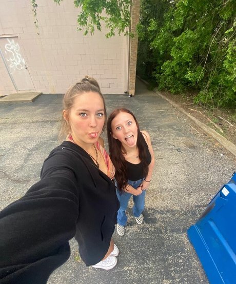 Peyton Coffee freie exklusive bilder