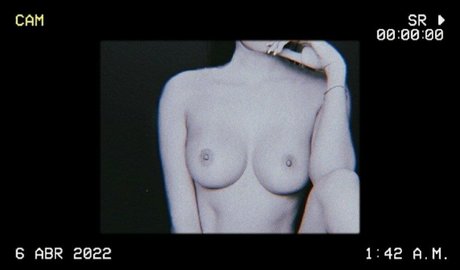 asiatische nackte onlyfans nackt pornographische fotos