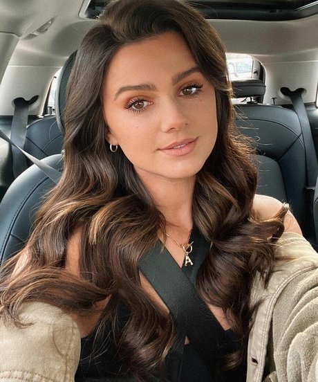 Hunter Deno nackt sex bilder