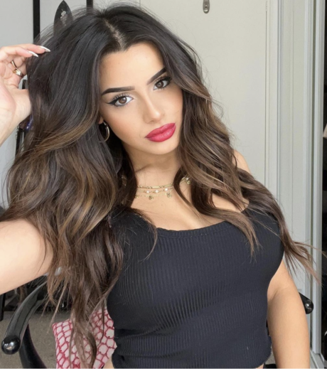 Celina Sharma heiße sexy bild