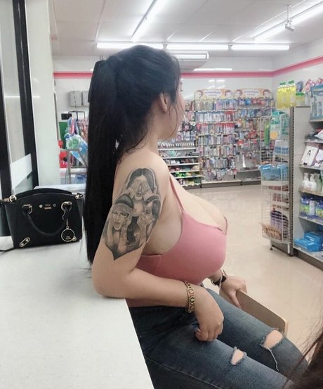 Yes Give sexy exklusive galerie