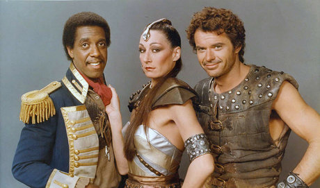 Anjelica Huston schöne nackte bild