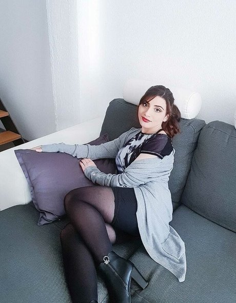 Ana Allabout exklusive kunst bilder