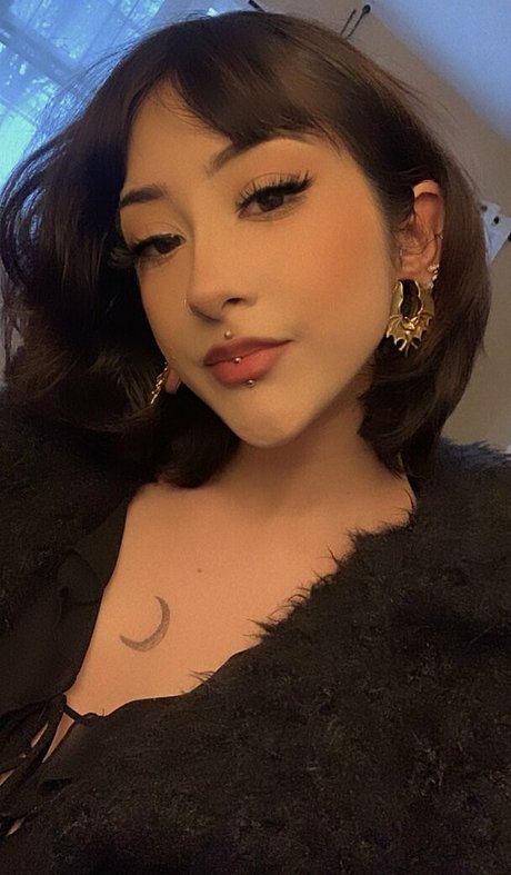 Ihatebackshots heiße erwachsene galerien