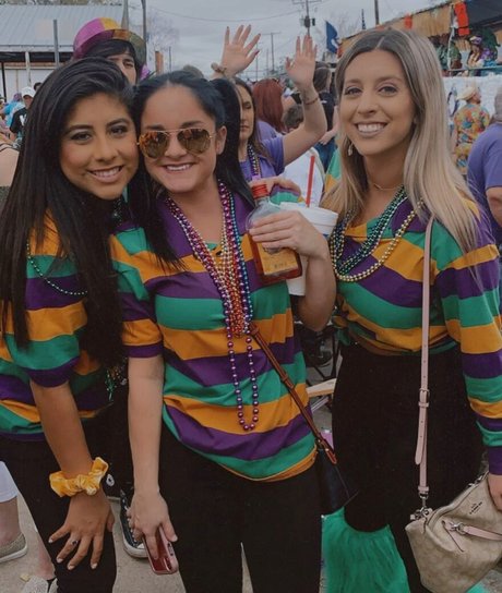 sperma auf der zunge onlyfans erotische sexy foto