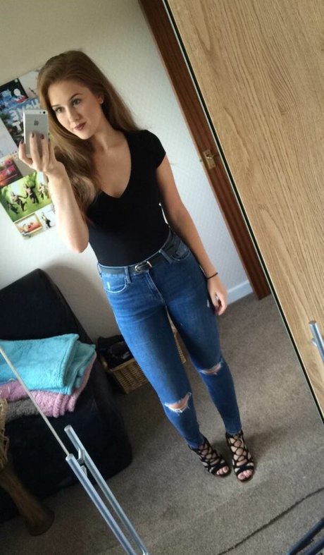 Chloe Rock top schöne galerien