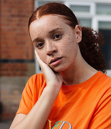 Erin Kellymen porno nackte bilder