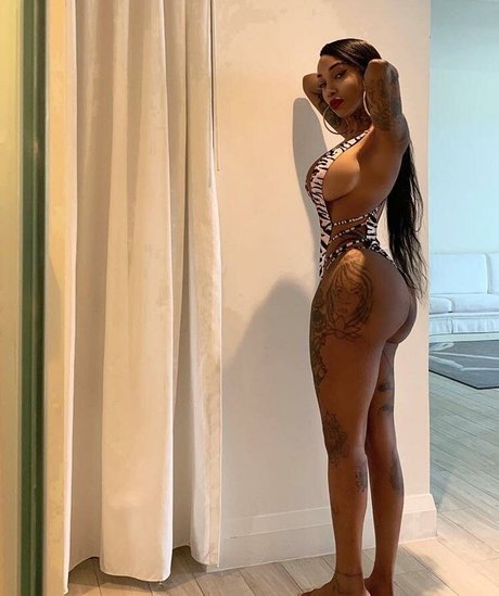 flyyytattedsky hübsche erotische foto