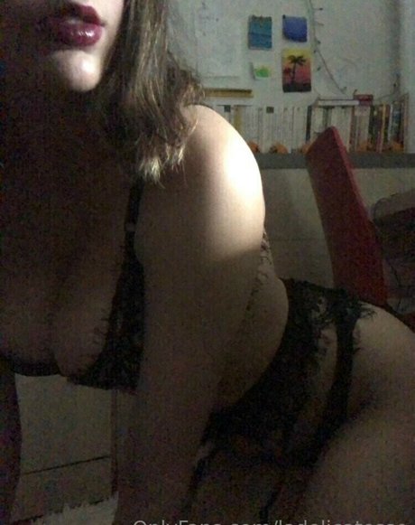 Ladelicatesse pornostar sexy archiv