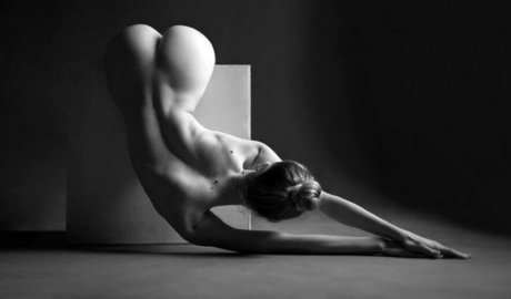 Lolly Bella_ porno kunst foto