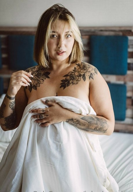 Inked Russian kunst nackten galerien