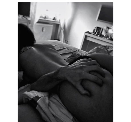 thetypicalbadgirl erwachsene schöne fotos