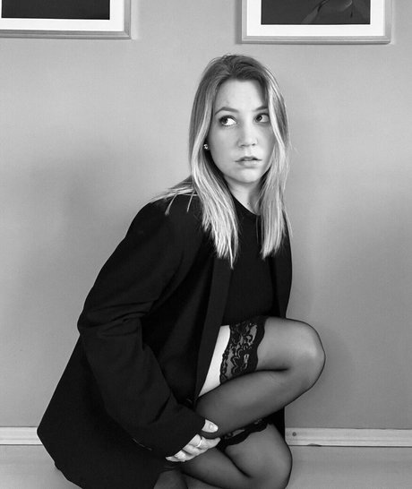 Ajda Kersic Ahlin perfekte nette fotos