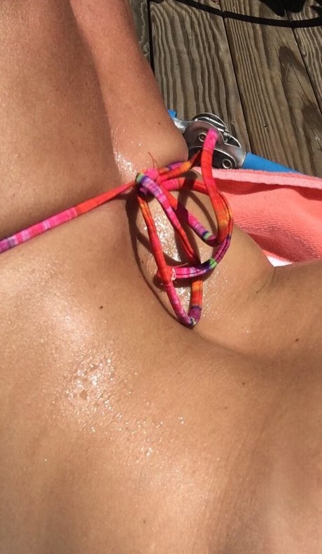 Billi Bardot nackte pornostar galerien