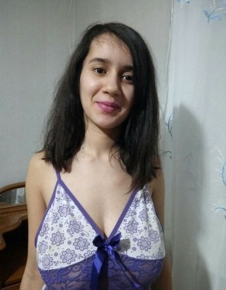 Myla Angel porno nacktheit fotos