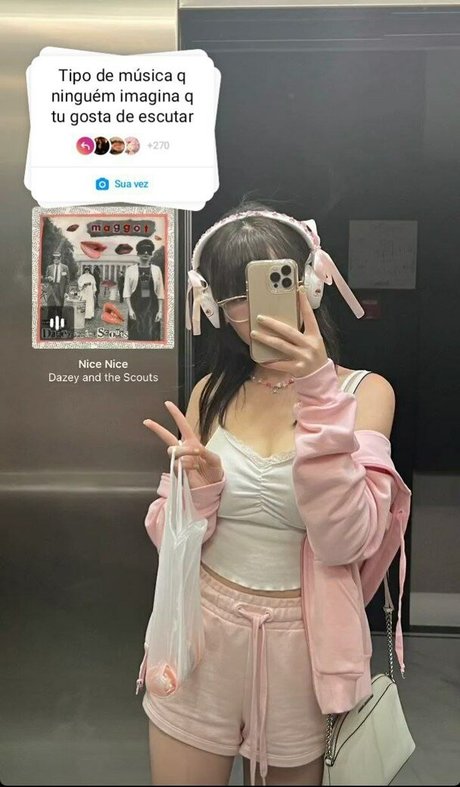 Comunivia hübsche akt bild