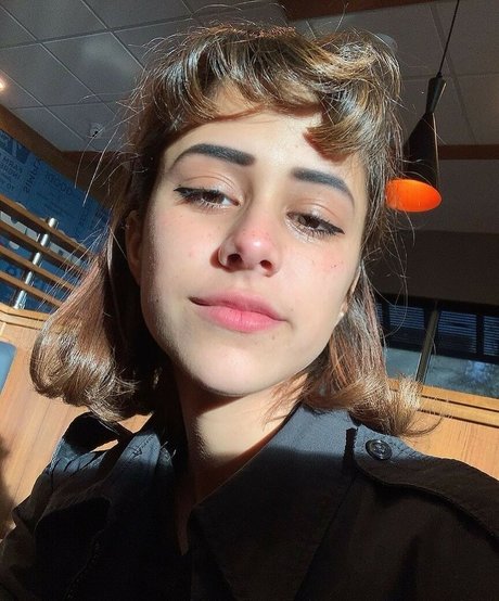 Littlebunnygirl model hübsche galerie