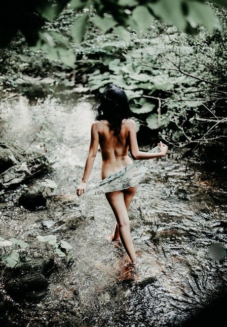 Kizillolita model hd galerie