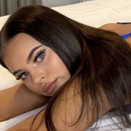 Emily Raine model erotische foto