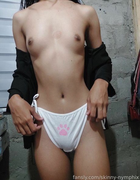 Skinny Lala erwachsene nacktheit bild