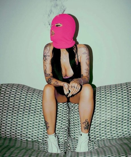 sexy schwarze onlyfans heiße nackten bilder