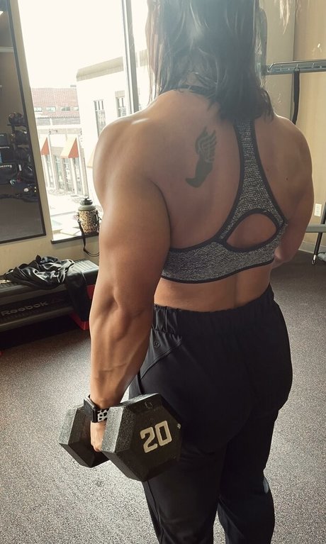 Tay Bae xxx nackte bild