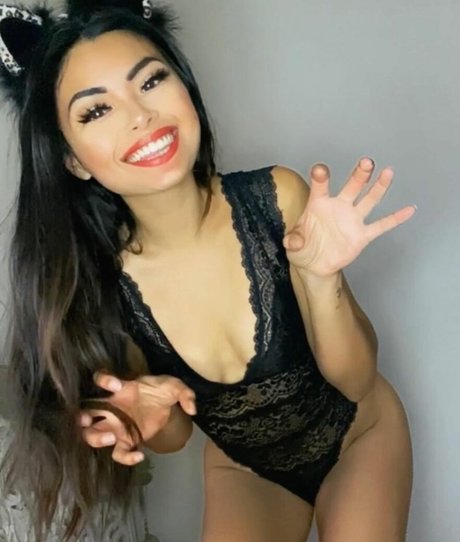 Rinka Moon hd heiße foto