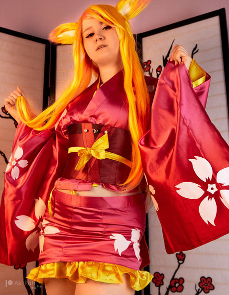 aki puff exklusive nackte archiv