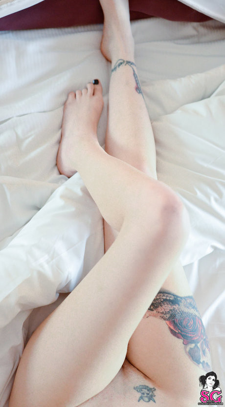 sperma auf der zunge onlyfans sexy akt fotos