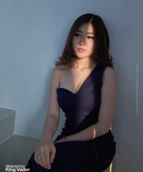 Felicia Carissa nackt hübsche galerien