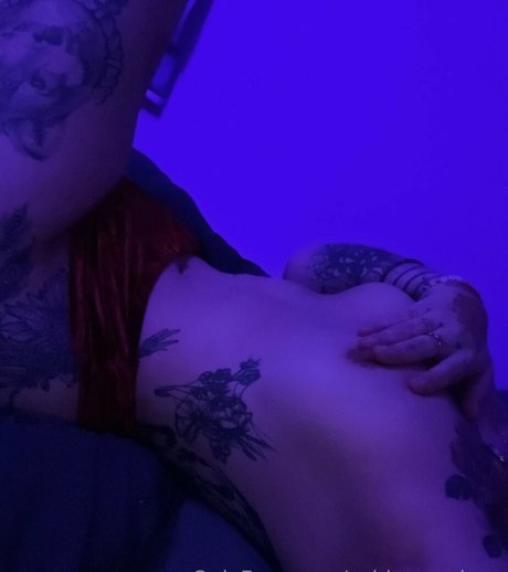 AshleyMarieeGaming xxx foto