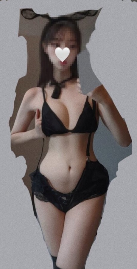 laimi cute nackt xxx galerie