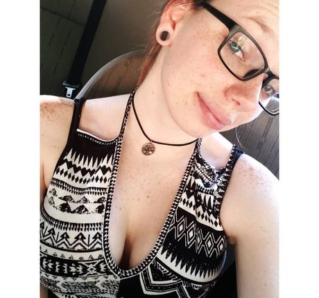 Gabby Swears hd pornografische galerien