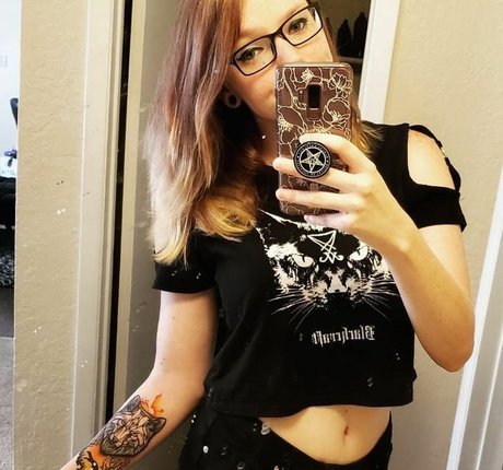 Gabby Swears exklusive heiße galerien