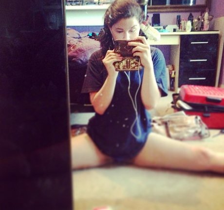 Rebecca Gilliland erwachsene nette galerien