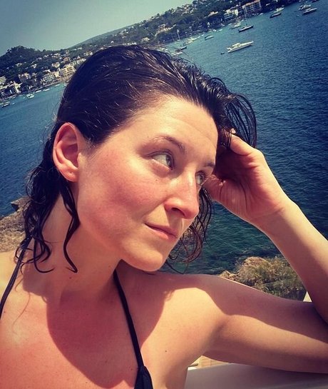 Rebecca Gilliland perfekte exklusive fotos