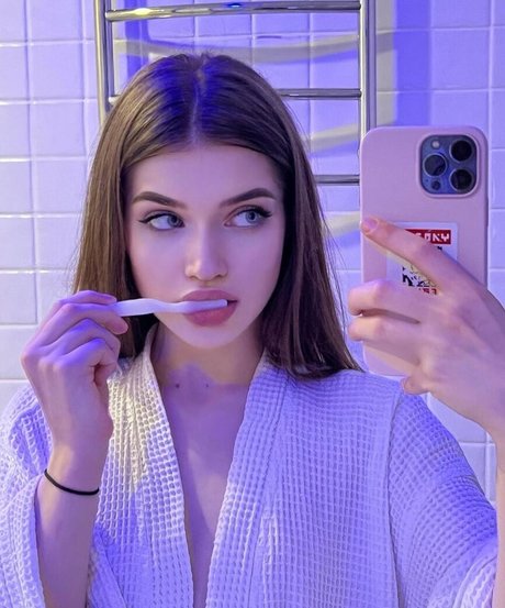 chilllaysi nacktheit sex bild