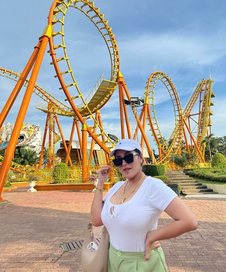 Aungsumalyn freie galerien