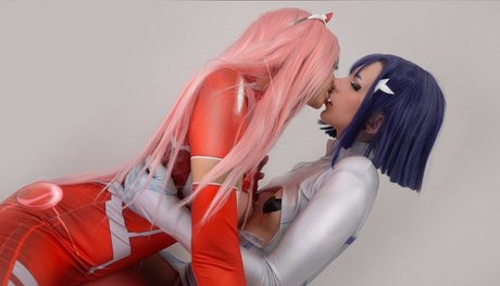 Milkymind erotische nackte foto