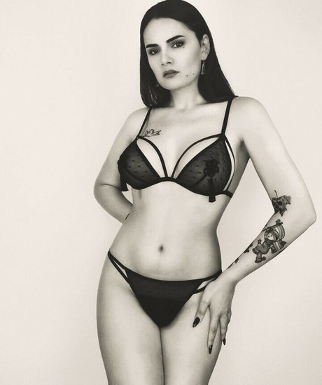 Laura Badler beste kostenlose bilder