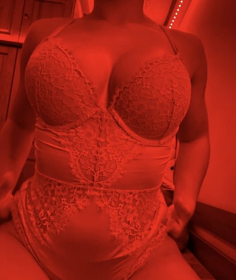 Andrea Rojo RedMil beste hübsche foto