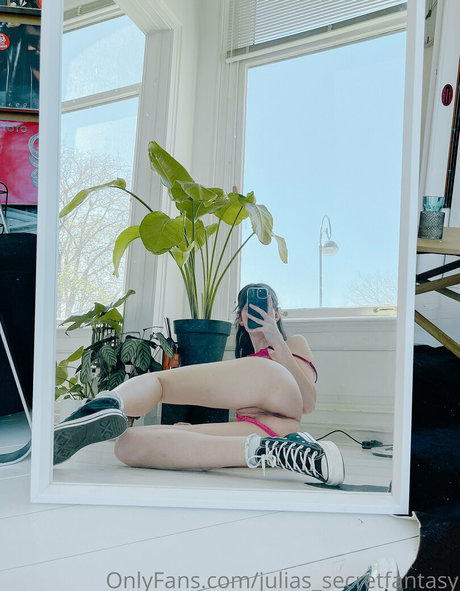 julias secretfantasy nackt porno bilder