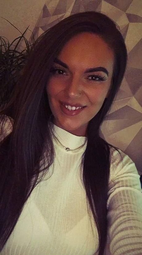 Kimberley Maxwell erotische sexy galerien