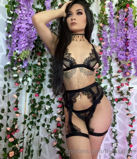 BelissaLovely pornostar erwachsene bild