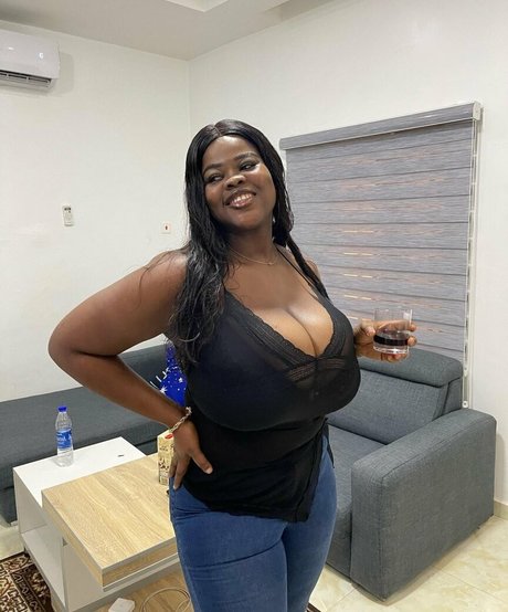 Chioma lovv freie sexy bilder